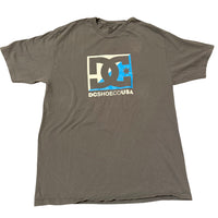 (XL) Y2K SKATER DC TEE