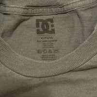 (XL) Y2K SKATER DC TEE
